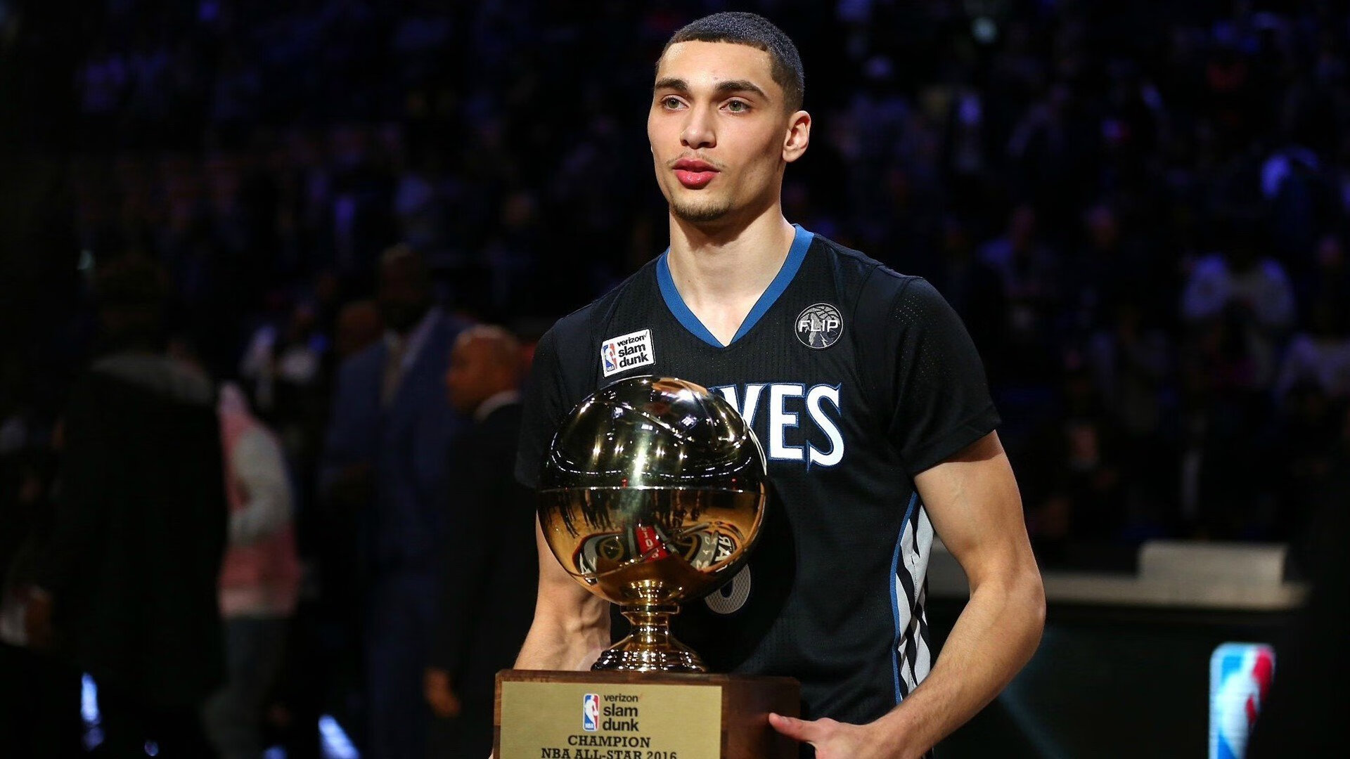 凯尔特人队全员高效配合，冲击季后赛，凯尔特人 队