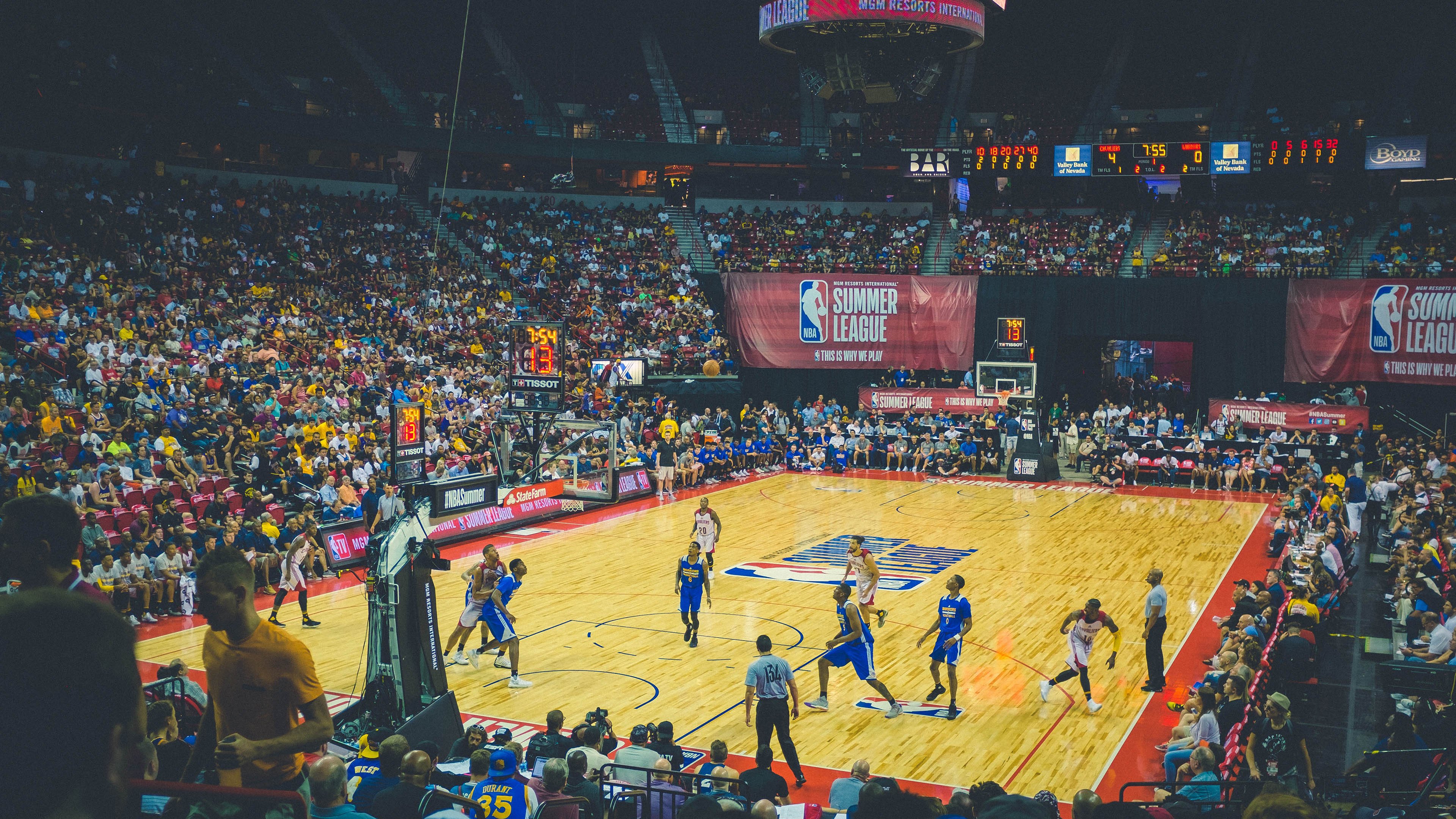 开云体育APP下载-净效率12.5！火箭联盟第一，独行侠三人缺席，杜兰特第四胜稳了，火箭队和独行侠视频录像回放