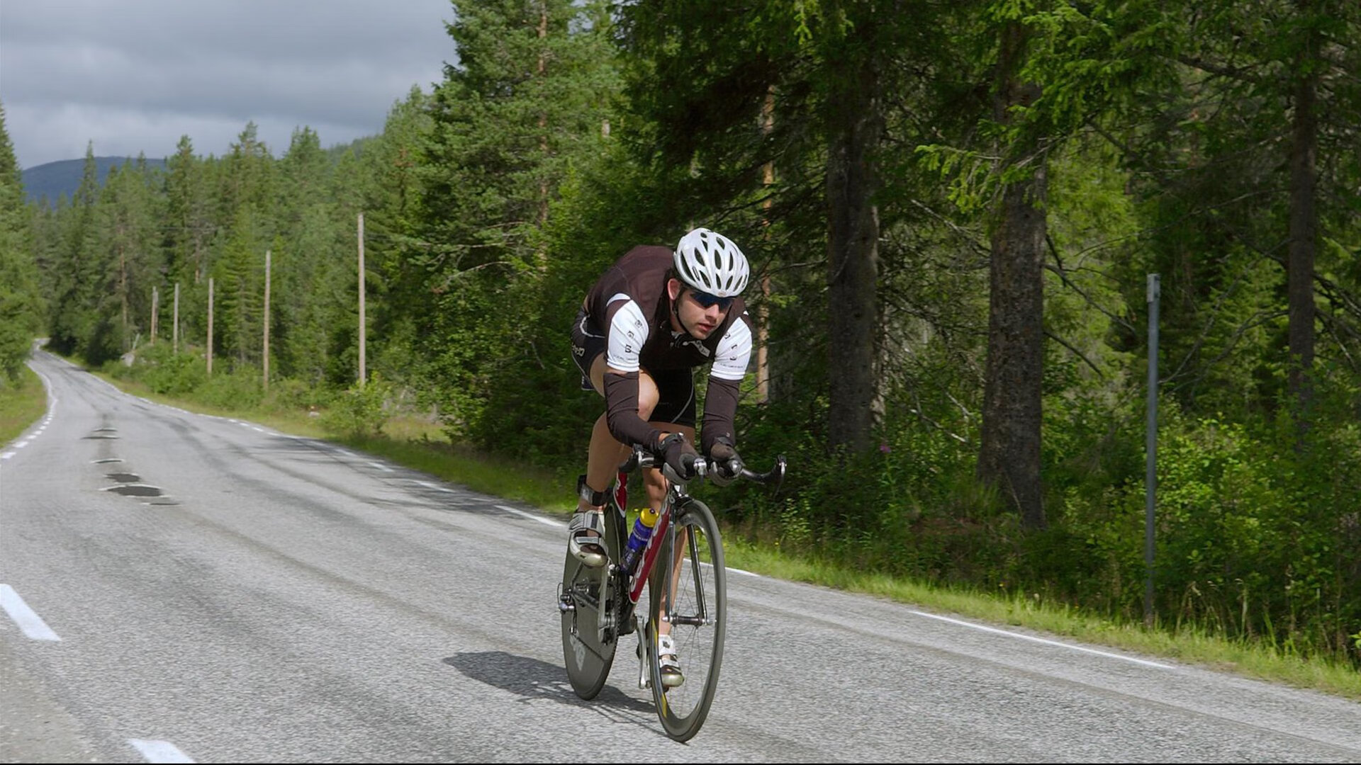 《英雄联盟》官方公布新英雄“元素师”——玩家期待已久的终极变革即将到来