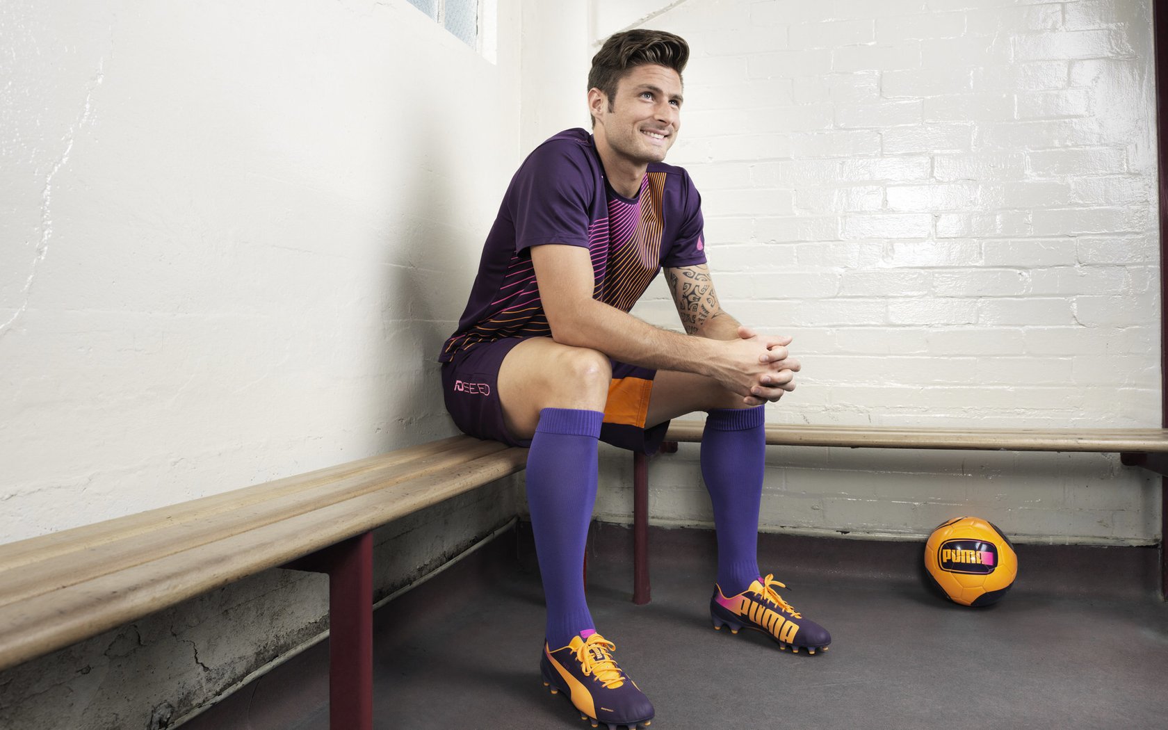 俱乐部在比赛准备中重视恢复与康复流程,俱乐部的比赛